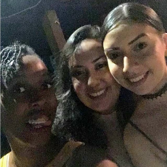 LIKE TO BE NOTIFIED WHEN I GO LIVE🎉 - Picture 13 of 17